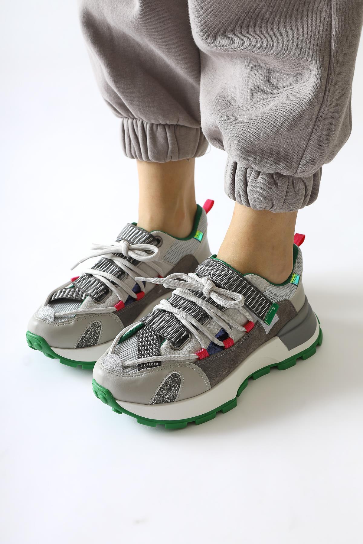 Nely Grey Asymmetric Lace-Up Sneakers