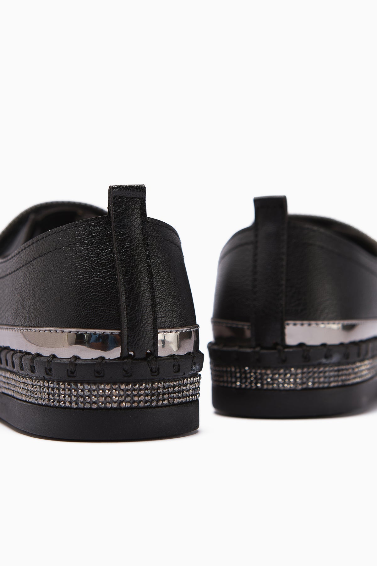 Valmira – Black Velcro Stone-Detail Casual Shoe (Women)