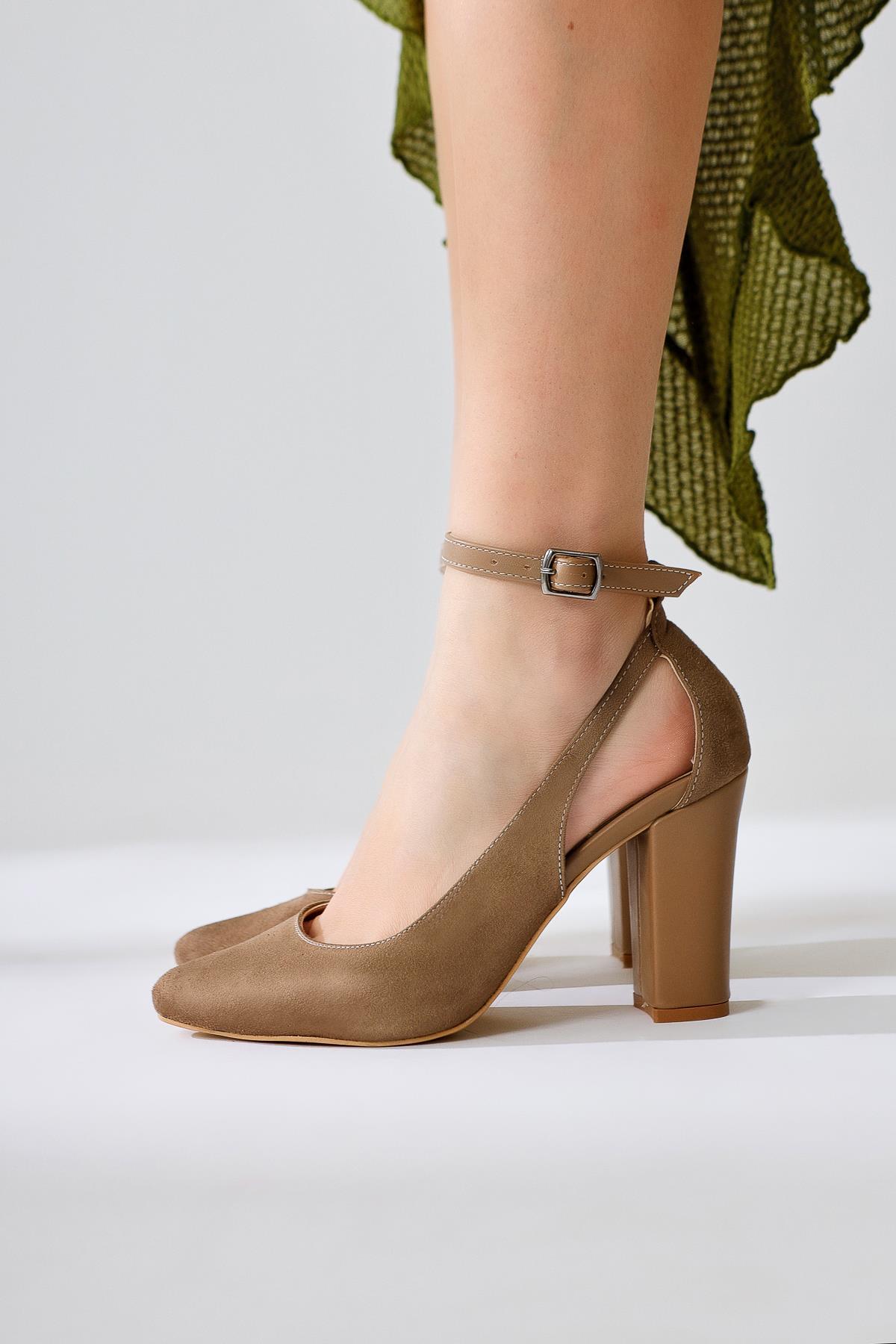 Kyle – Taupe Ankle-Cuff High-Heel Shoe (Women)