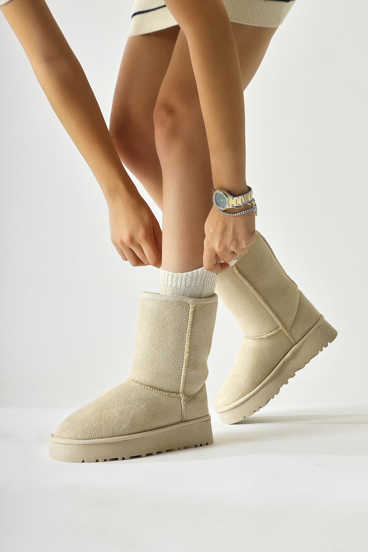 Lena-Birgitta – Beige Suede Vegan Material Vegan Fur-Lined Pull-On Boot (Women)