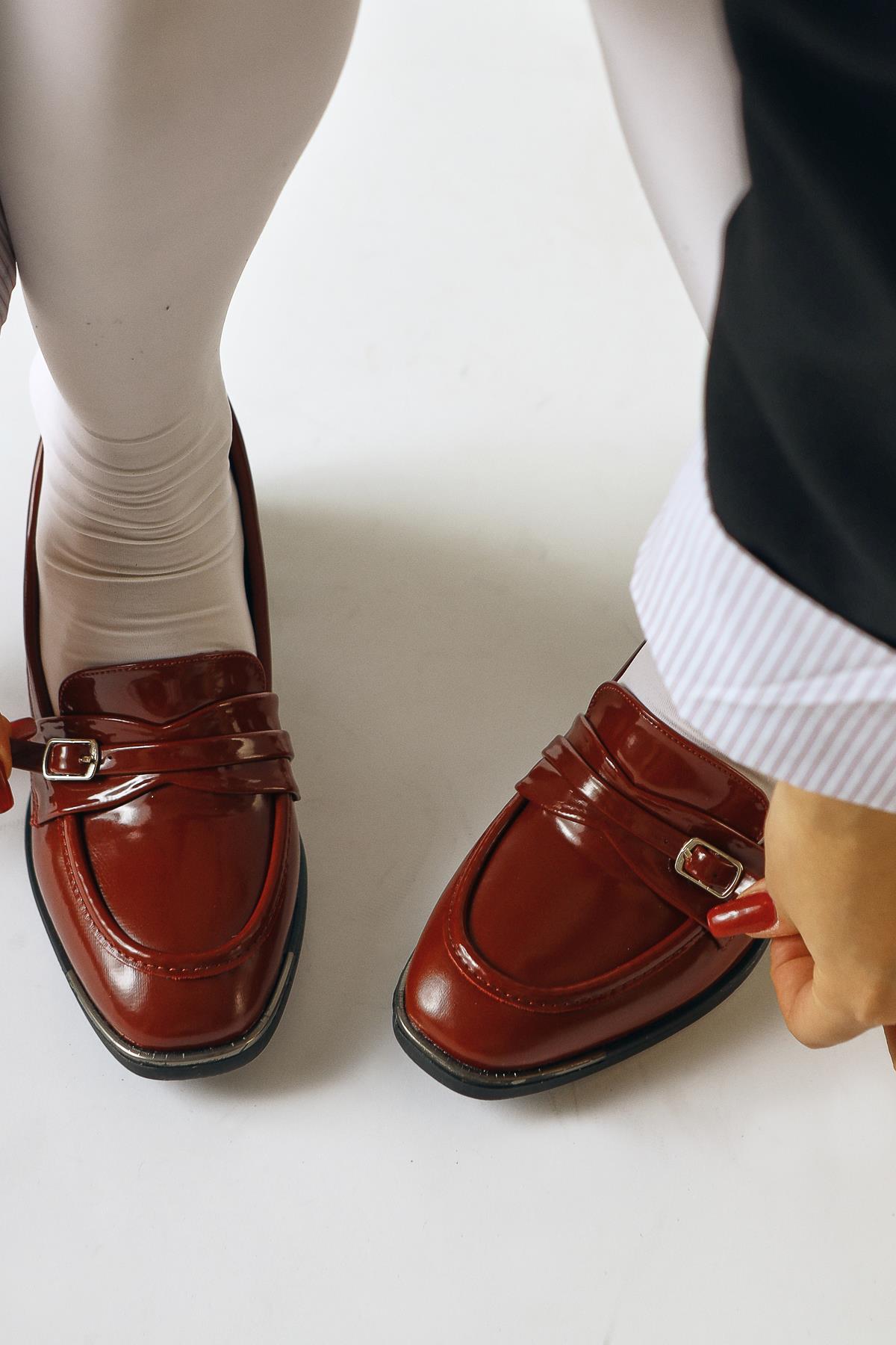 Luba Burgundy Patent Leather Buckle Detailed Low Heel Everyday Shoe