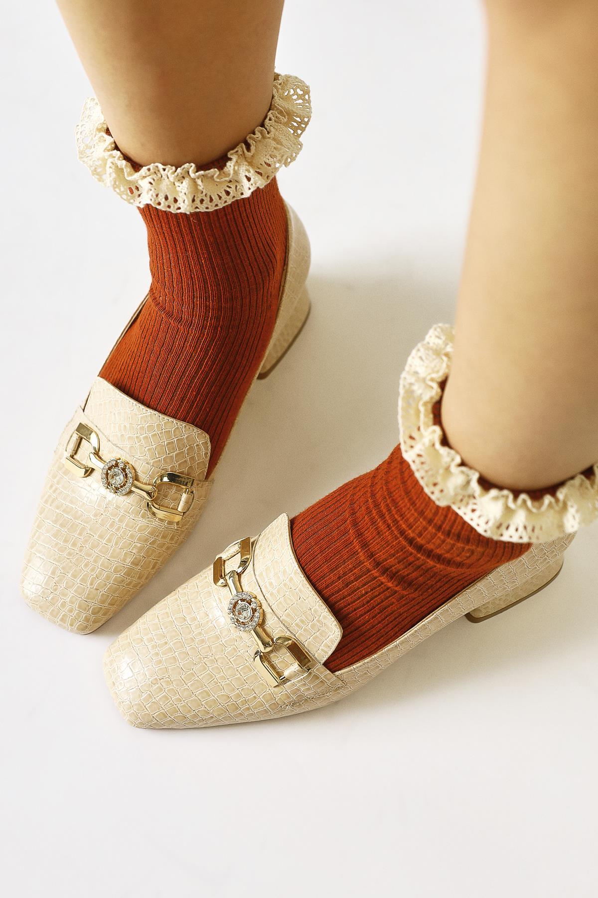 Bee – Nude Croc-Print Leather-Look Buckle-Detail Round-Toe Casual Shoe (Women)