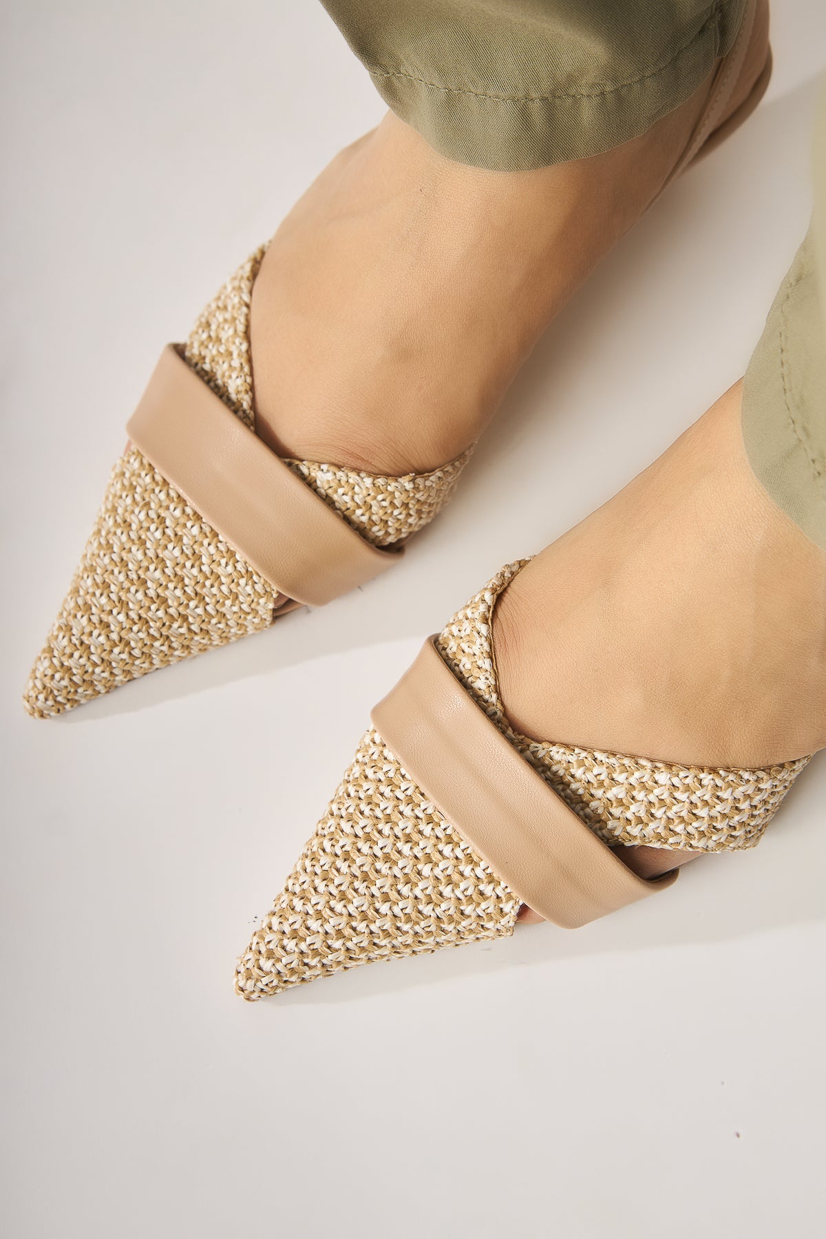 Hina Beige Woven Detail Low Heel Women's Sandals