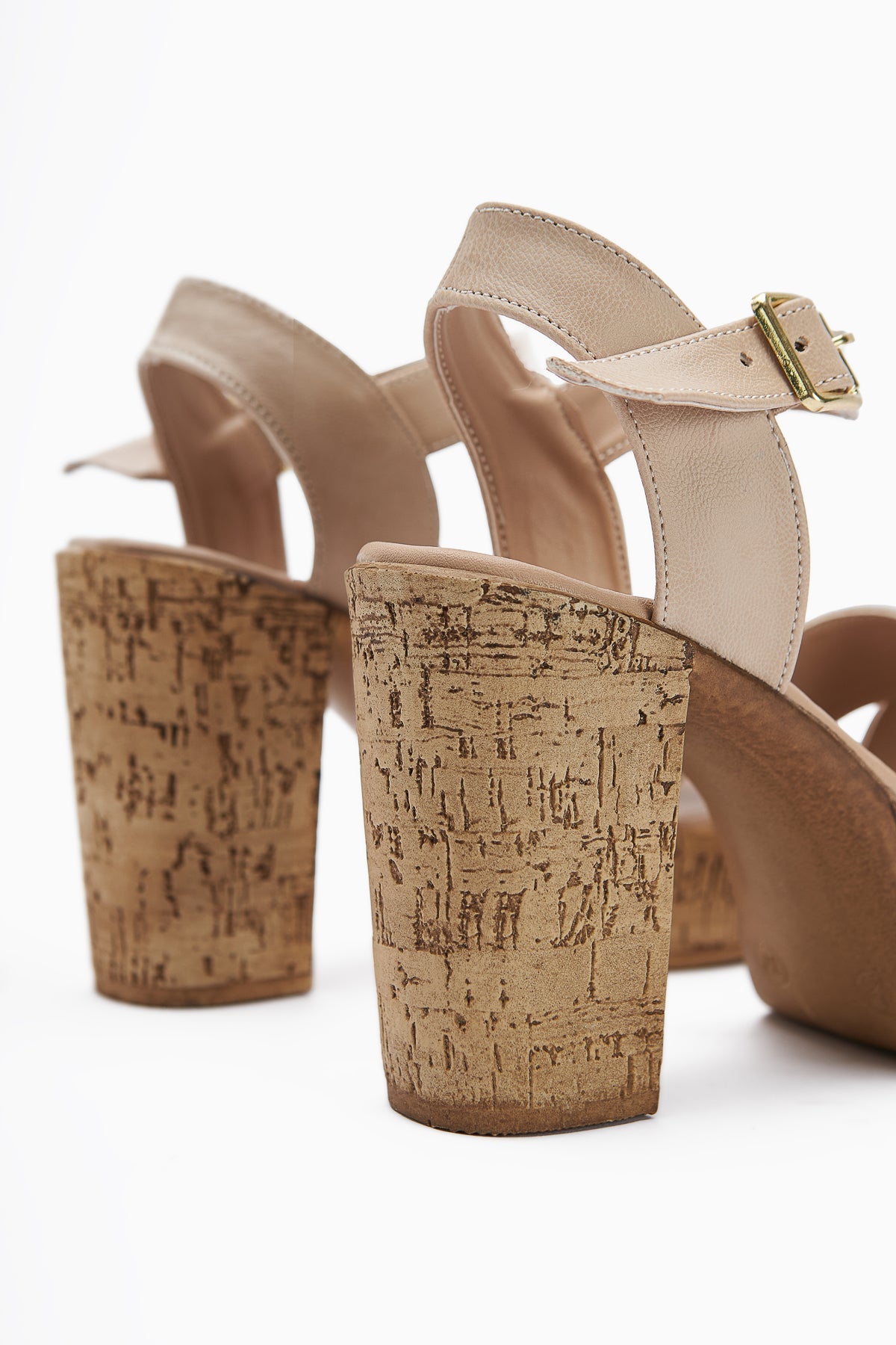 Hera Nude Cross-Strap Platform Heeled Women's Sandals