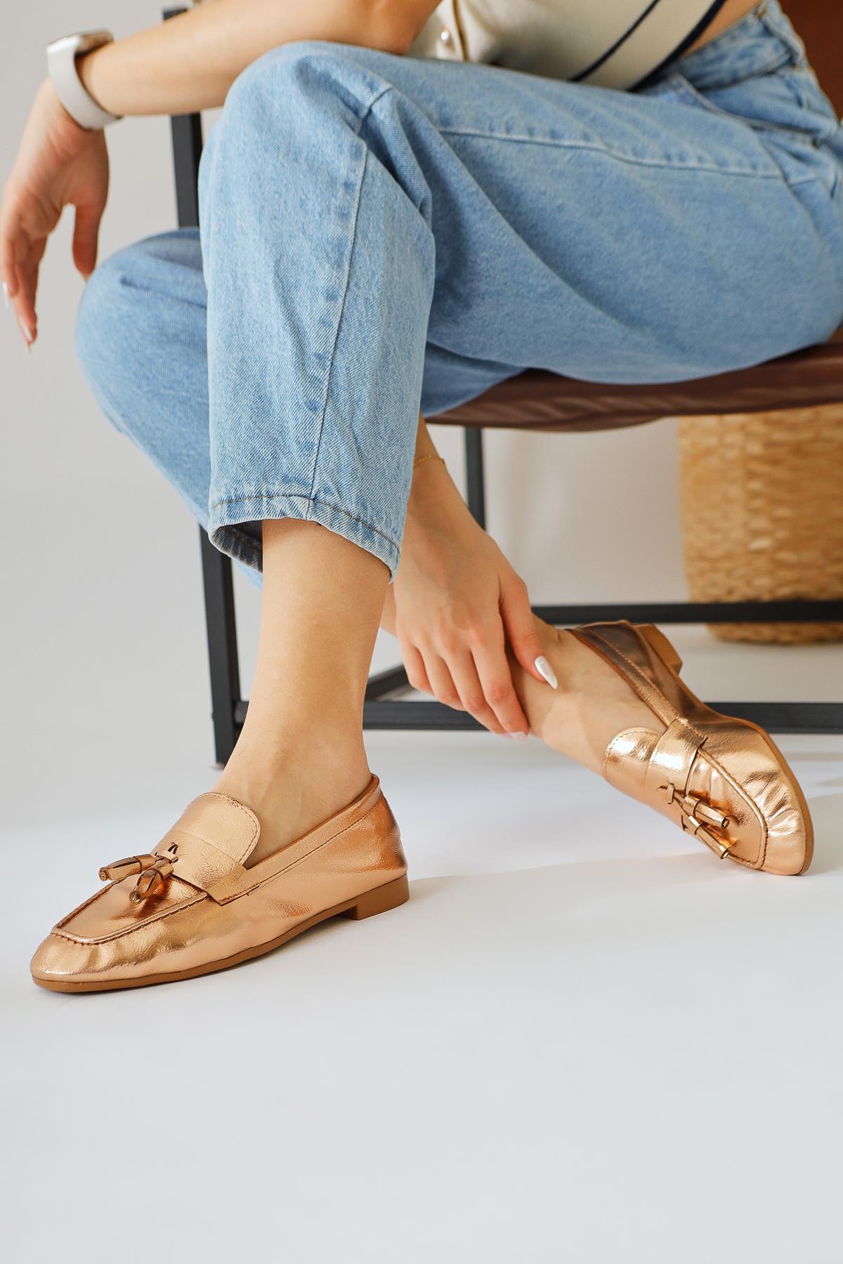 Gussie Bronze Crinkled Patent Leather Tassel Detailed Casual Shoes