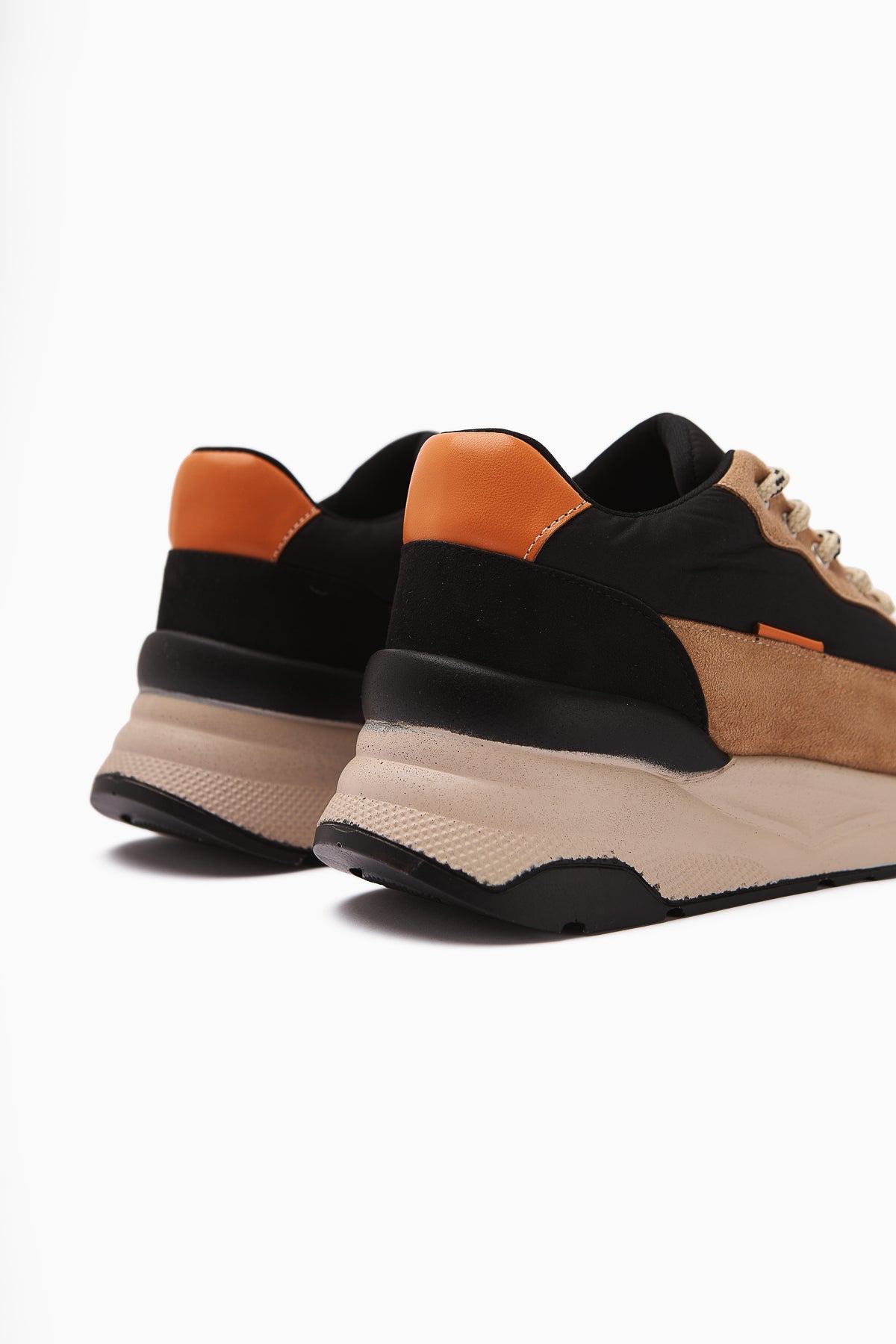 Tuana – Black and Nude Lace-Up Sneaker (Women)