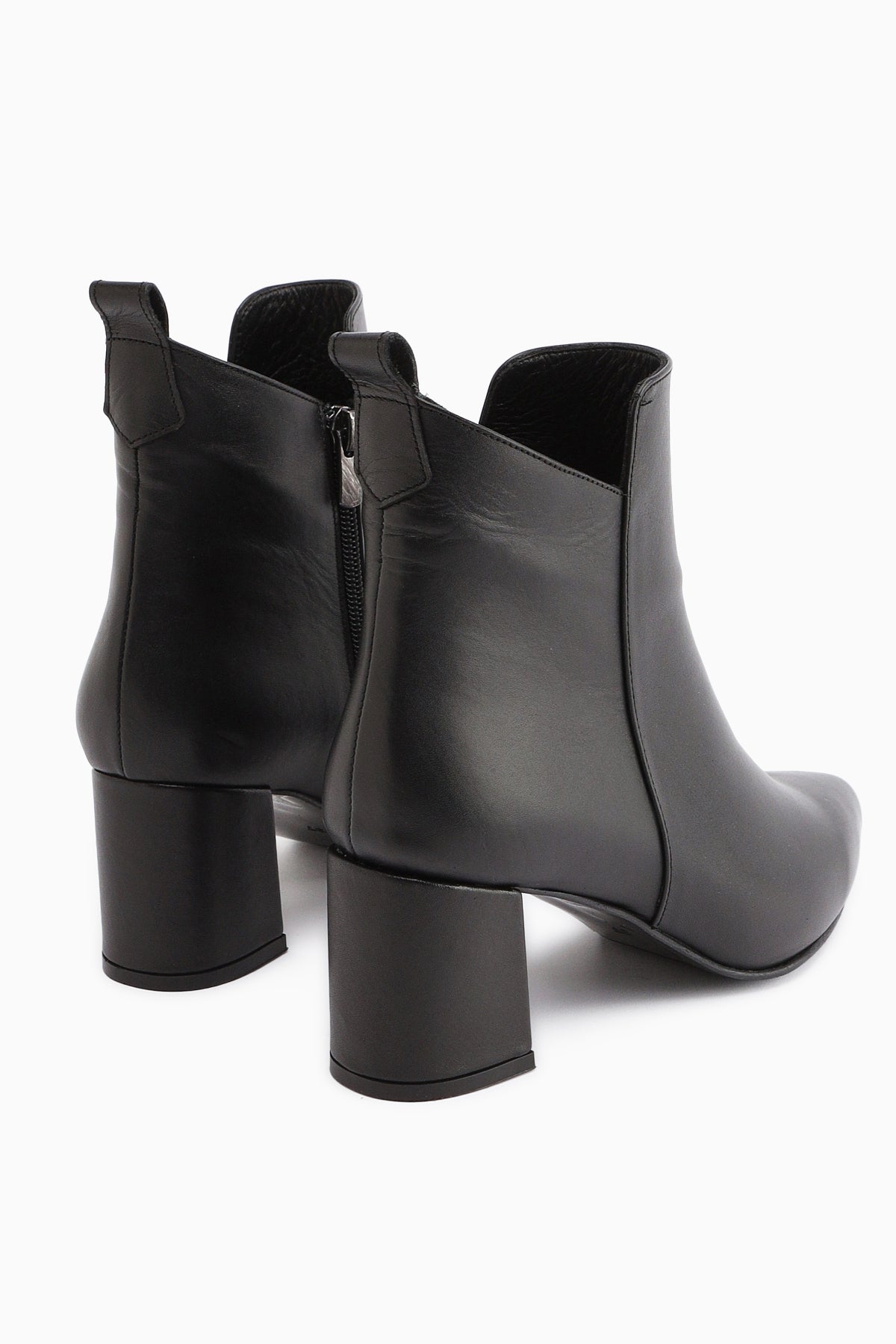 Julia Genuine Leather Black Heeled Women's Boot