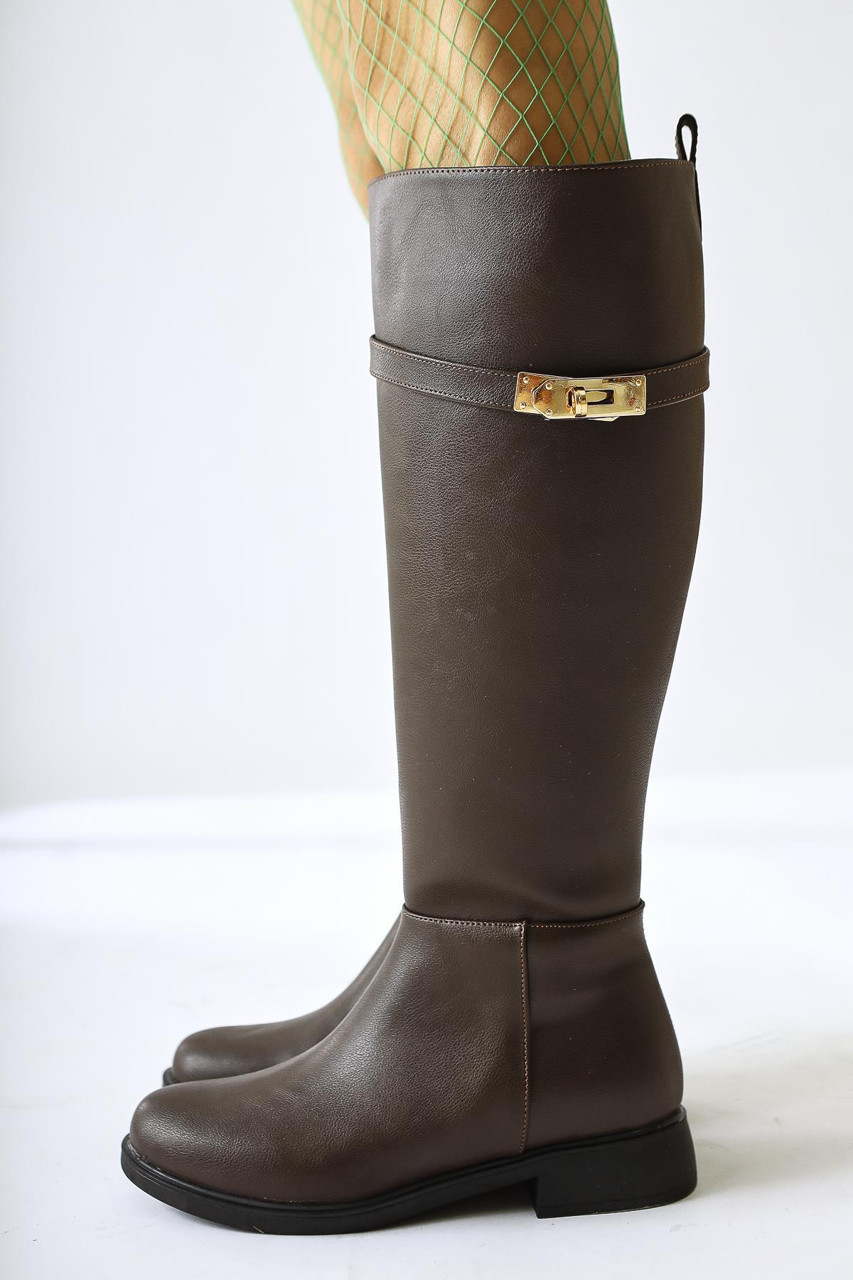 Kanako Coffee Accessorized Zippered Short Heeled Boot