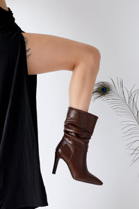 Wilma – Brown Gusseted Slim-Heel Boot (Women)